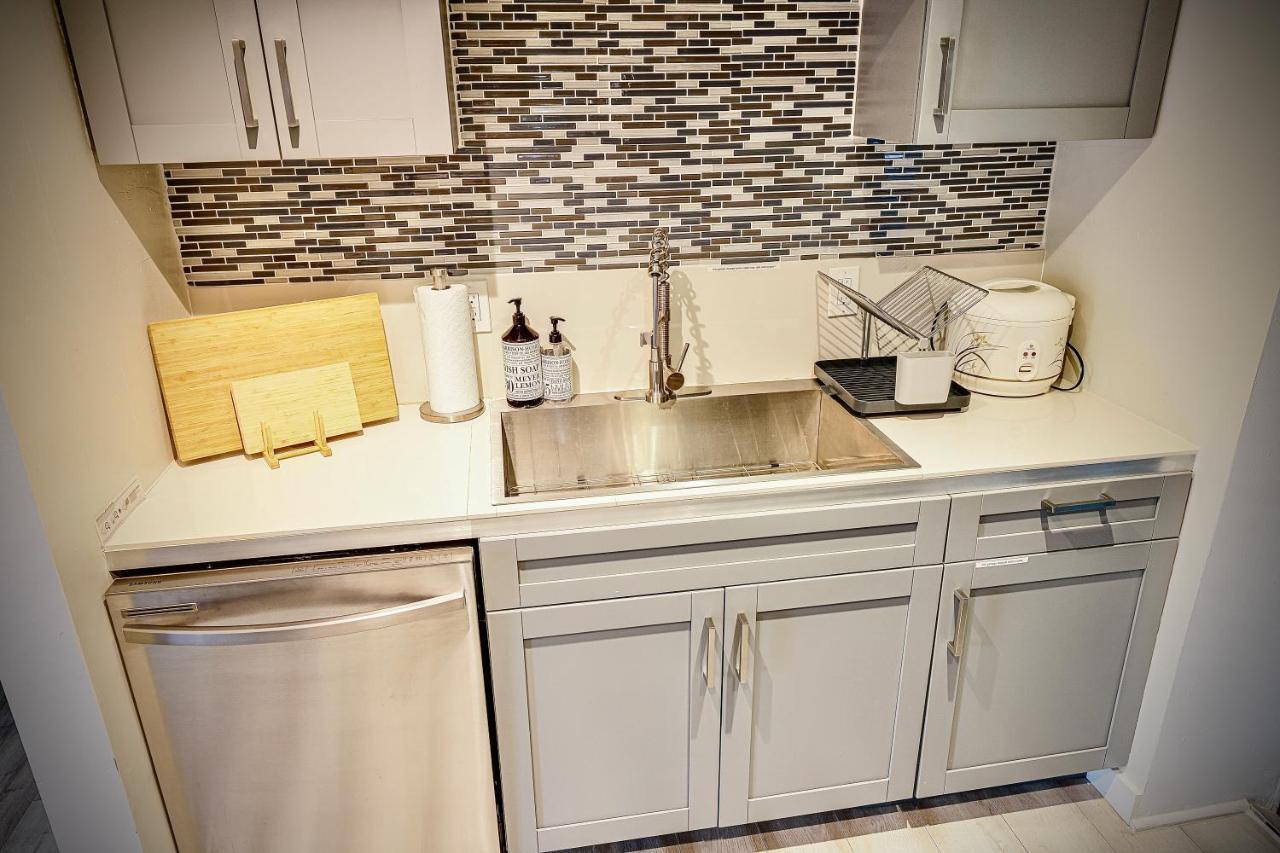 Private Heated Pool Oasis Pet-Friendly Retreat Short Or Long Stays Sleeps 2-8 Ppl بومبانو بيتش المظهر الخارجي الصورة